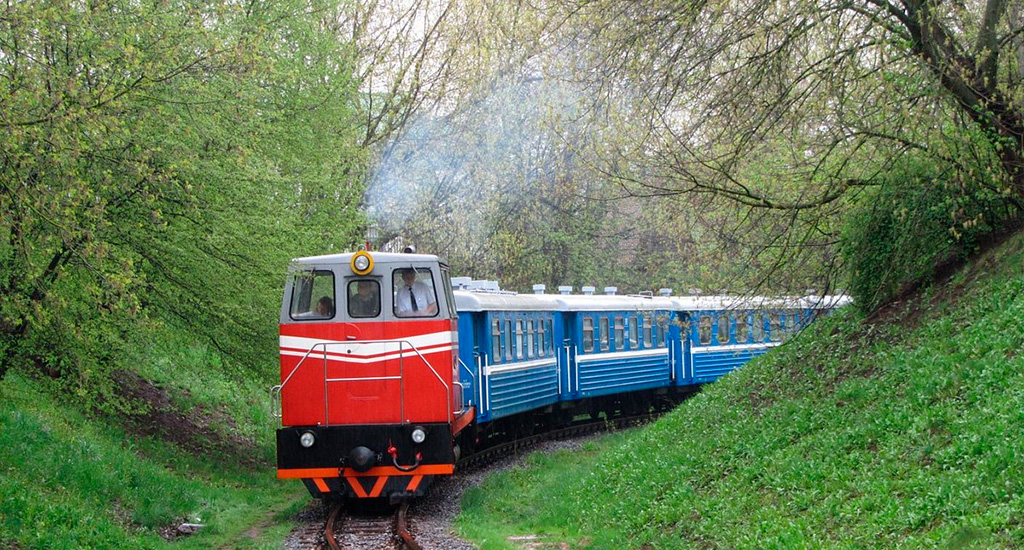 Поезд на Детской железной дороге в Минске